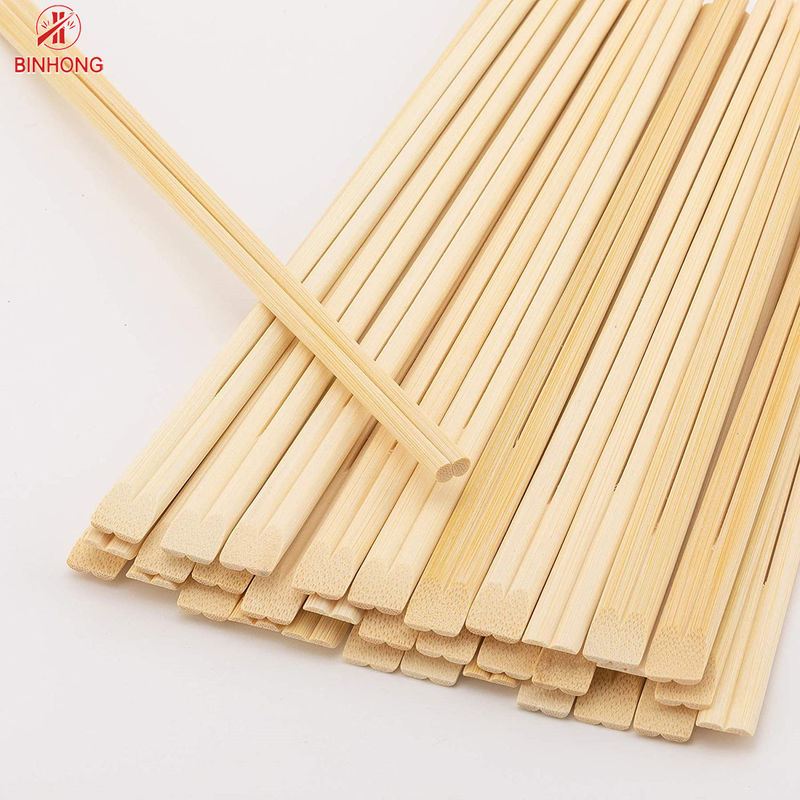 Το μισό έγγραφο τύλιξε UV επεξεργασμένα Chopsticks μπαμπού 4.8mm μίας χρήσης